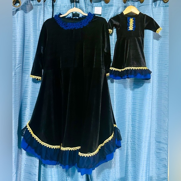 SOLD Custom Mommy and Daughter High Low Top and Dress - Picture 3 of 14